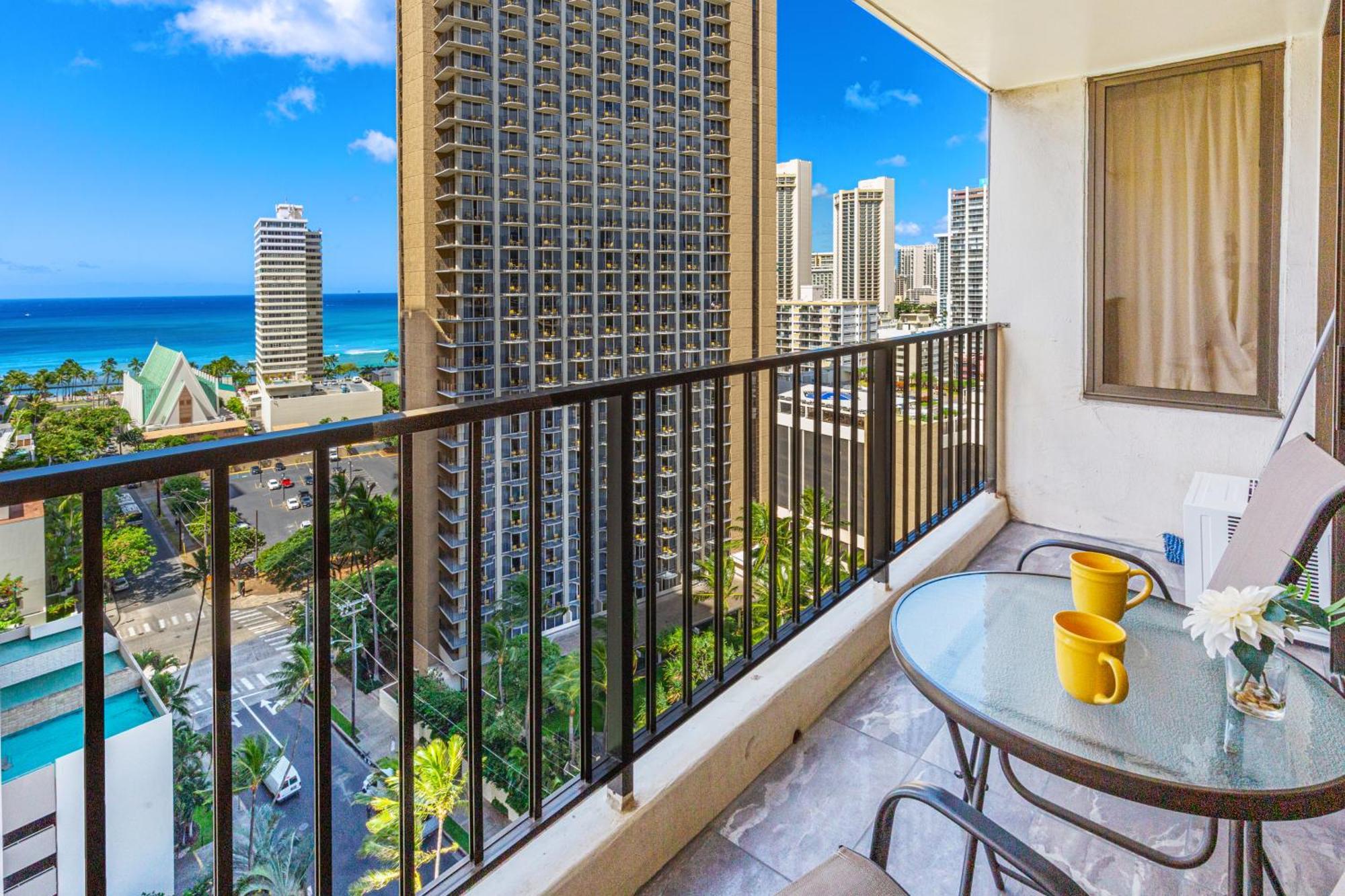 Renovated Ocean View Suite, Near Beach, Free Parking Honolulu Exterior photo